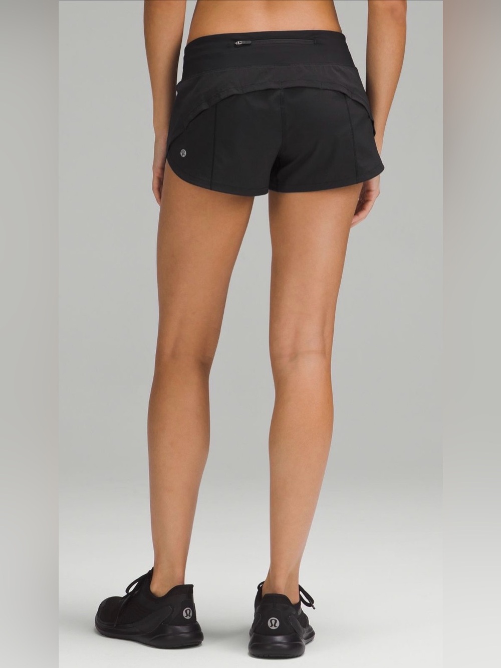 Lululemon Women’s Speed Up Low-Rise Lined Short 2.5" Size 12 LW7AWYR
